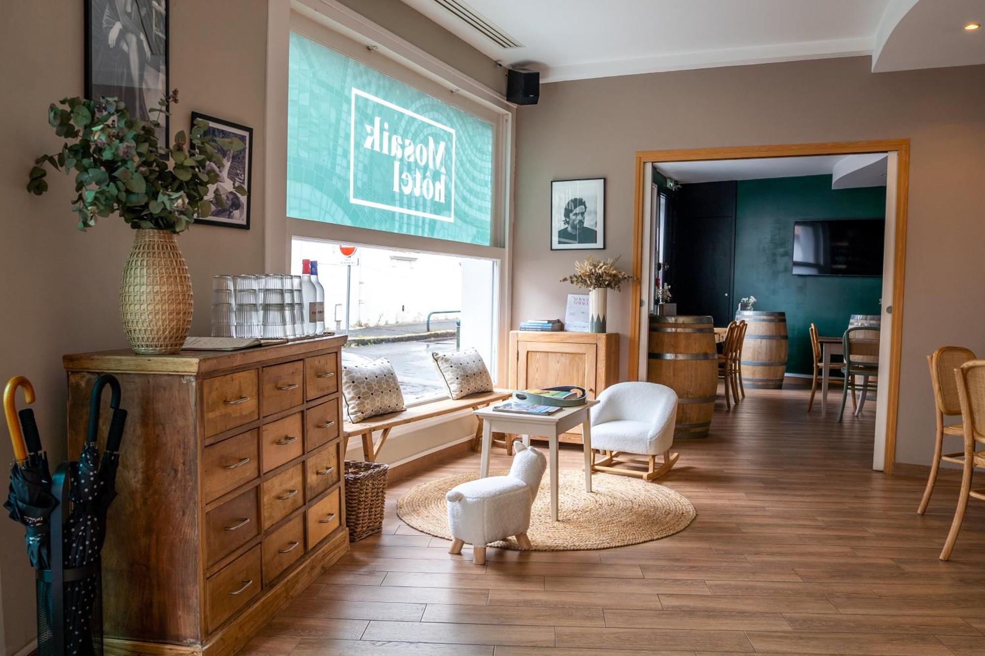 Mosaikhotel Сен Жан дьо Луз Екстериор снимка